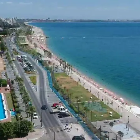 Konukevi Mourat Homestay Antalya
