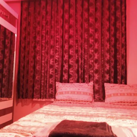 Konukevi Mourat Homestay *