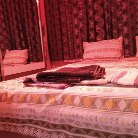 Mourat Homestay * Antalya