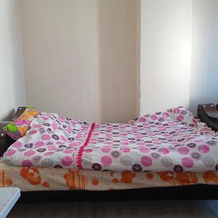 Konukevi Mourat Homestay Antalya