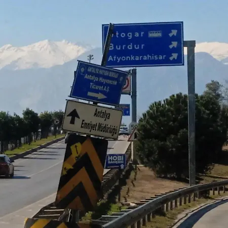 Konukevi Mourat Homestay Antalya